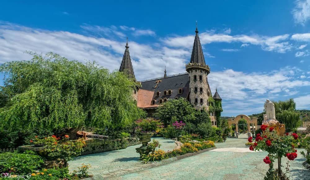 Castle of Ravadinovo