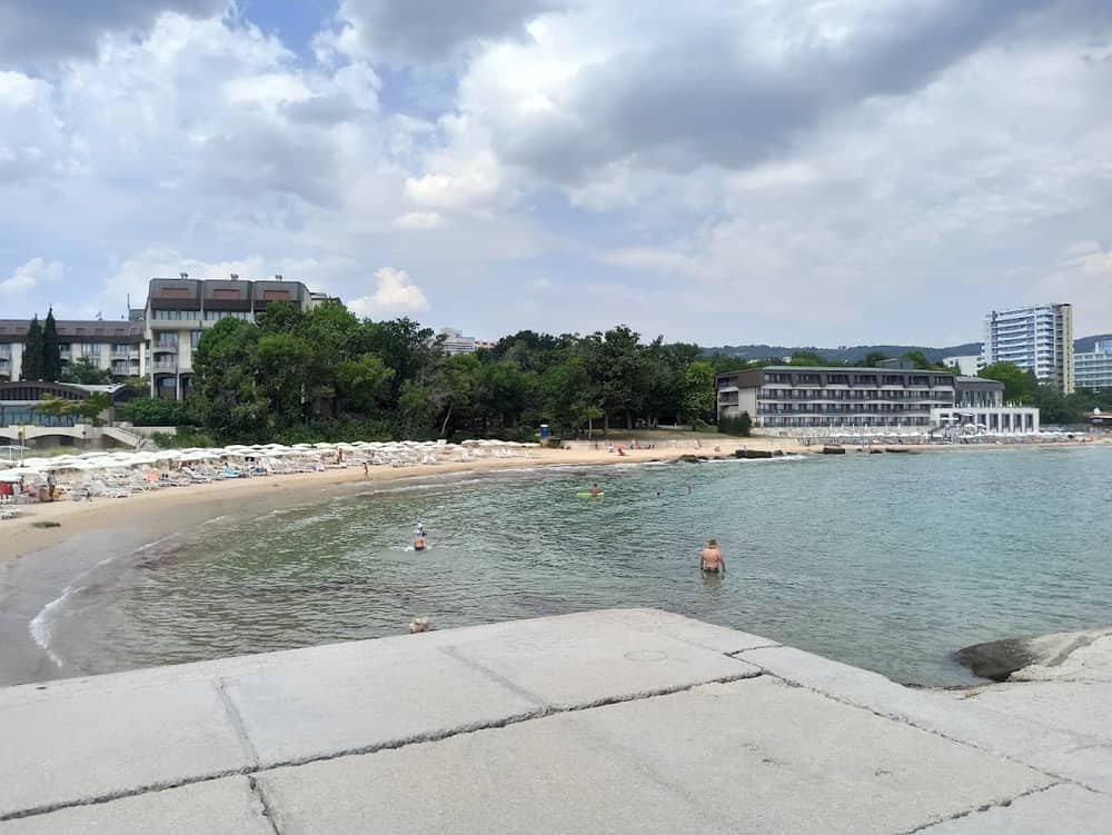 Dolce Vita Sunshine Resort - Beach line — 2