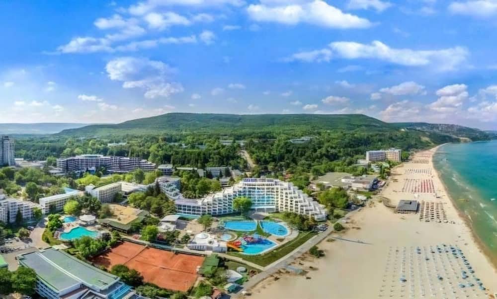 Albena