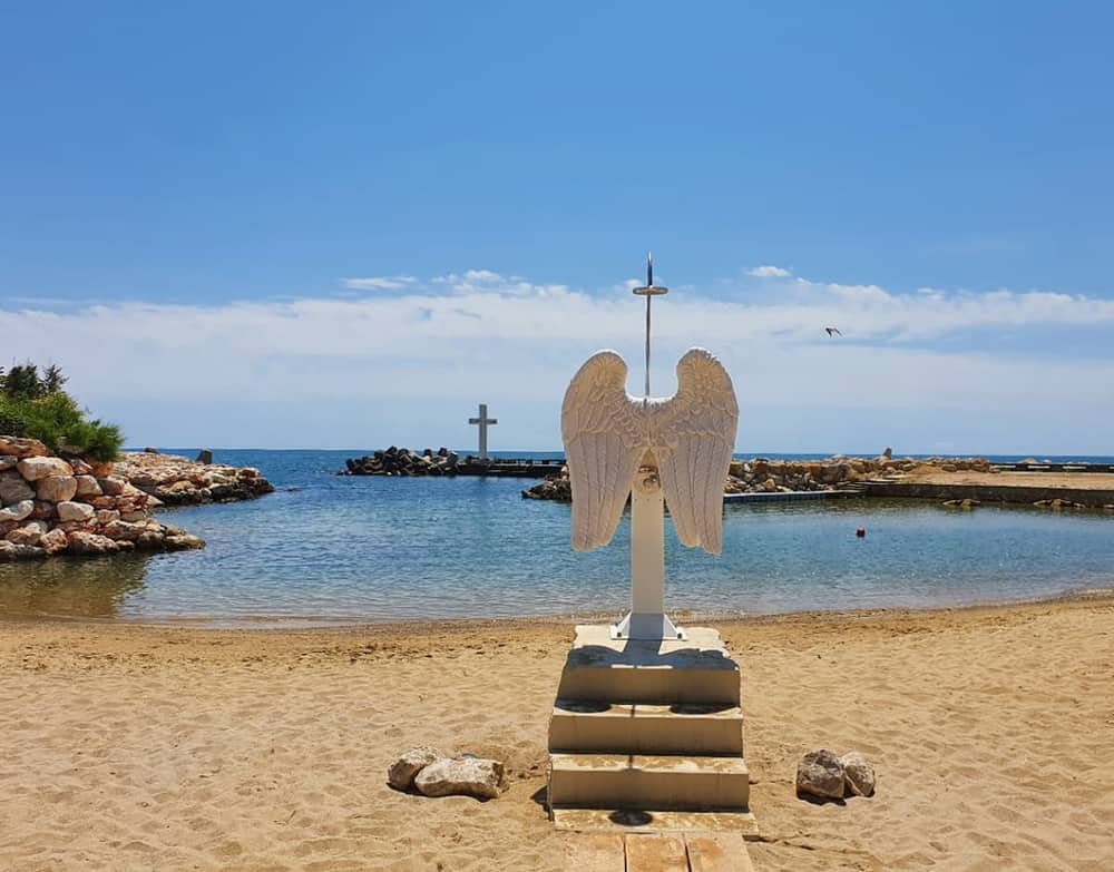 Angel's Beach