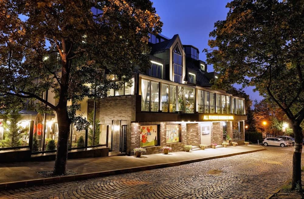 All Seasons Residence Hotel