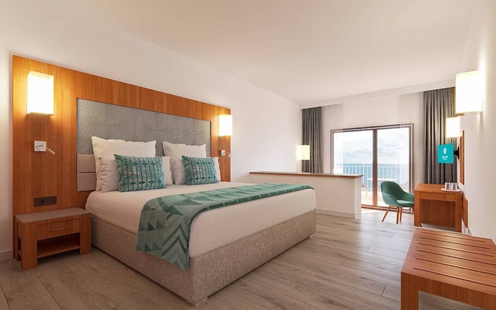 Alua Helios Bay — 2