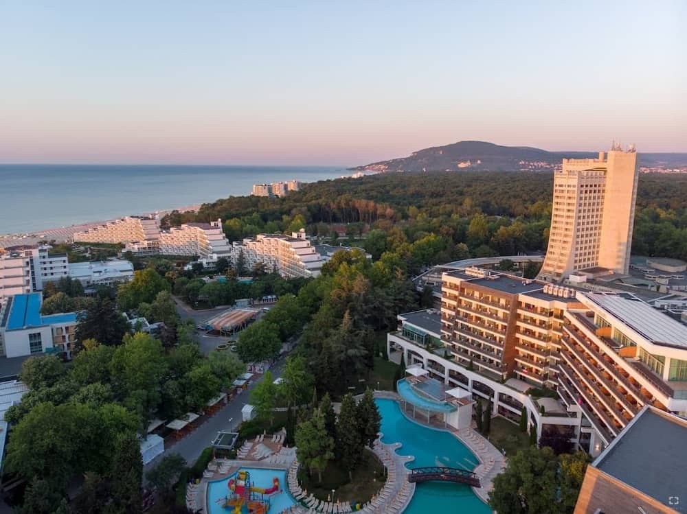 Flamingo Grand Hotel & Spa