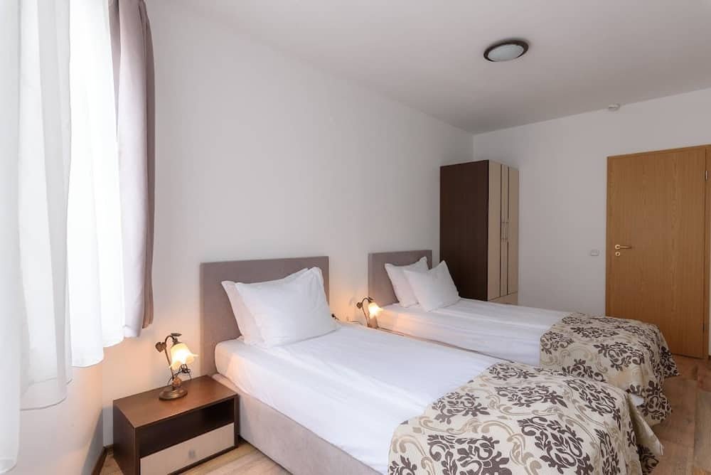 Grand Royale Apartment Complex & Spa — 2