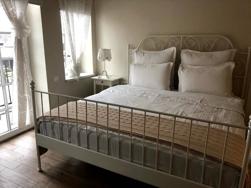 Green hill boutique hotel — 2