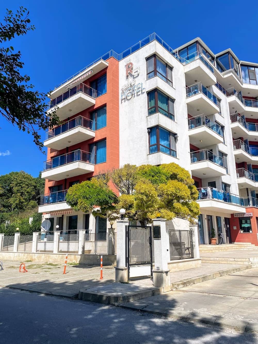 Hotel Royal Cove