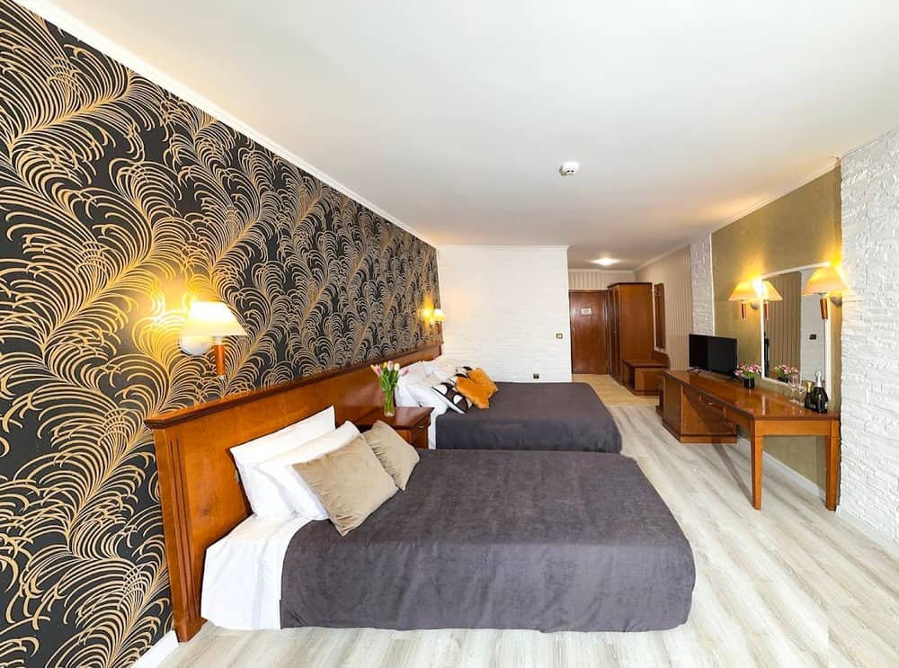 hotel Yo — 2