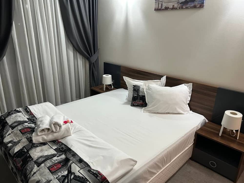 NOVEL CITY HOTEL — 2