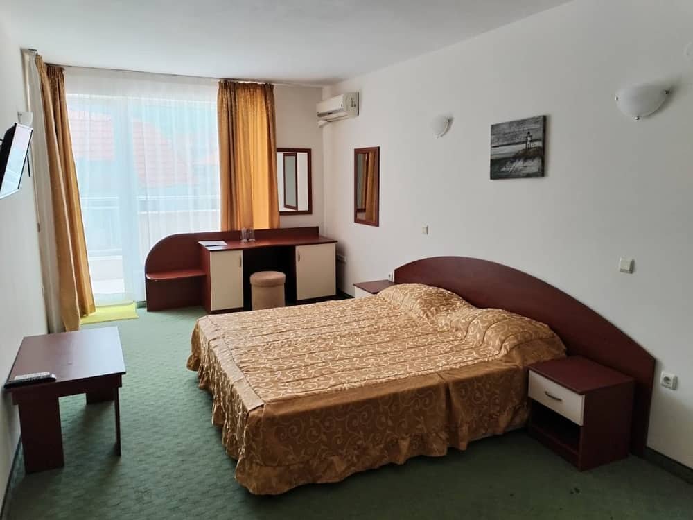 Obzor City Hotel — 2