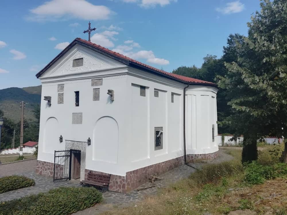 Praveshki monastery "St. Theodore Tyron"