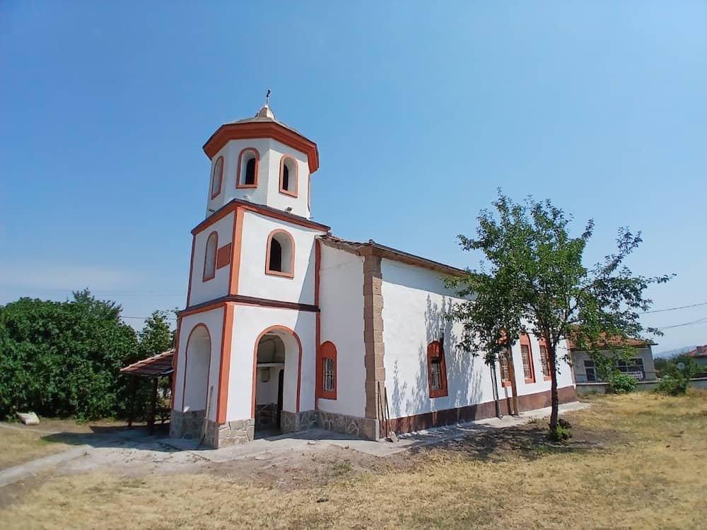 Tsarkva "Uspenie Bogorodichno"