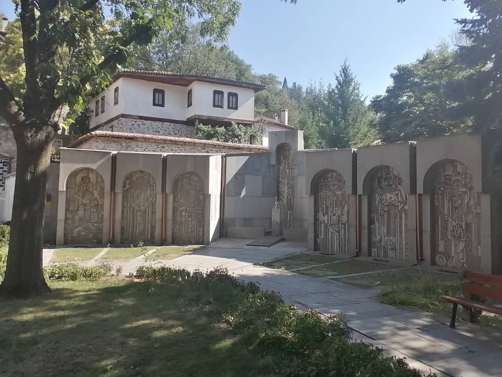 Tsarkva "Vavedenie Bogorodichno" Orthodox church "Presentation of the Most Holy Theotokos" — 2