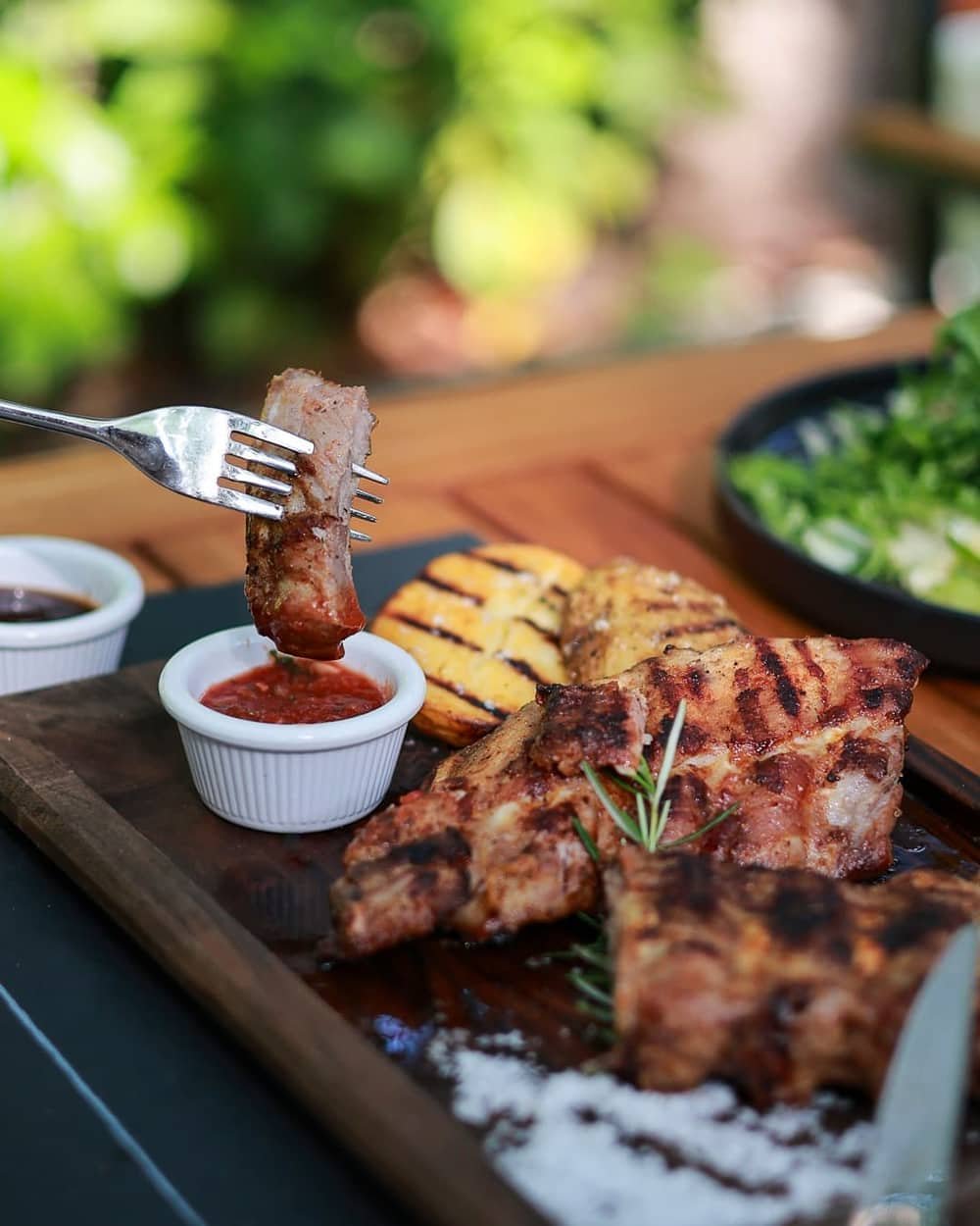 BBQ PARK — 2