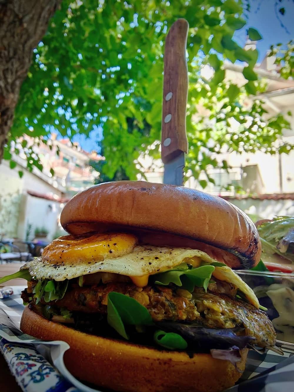 Burger Bar & Bagel Diana — 2