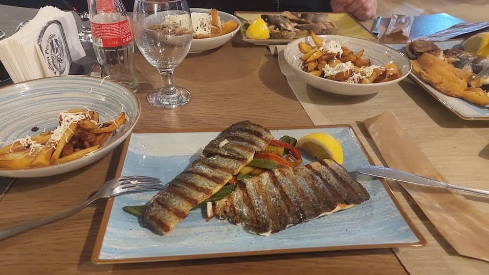 Fish restaurant Izvoro — 2
