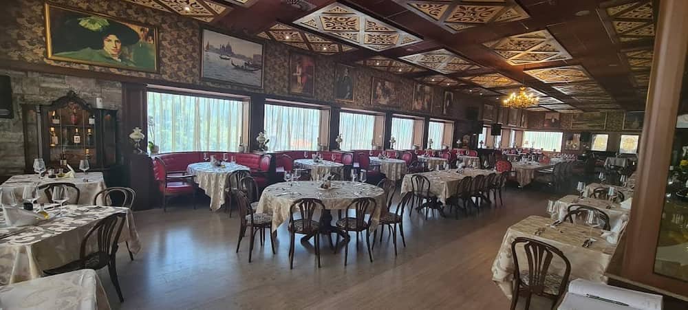Restaurant Elegance