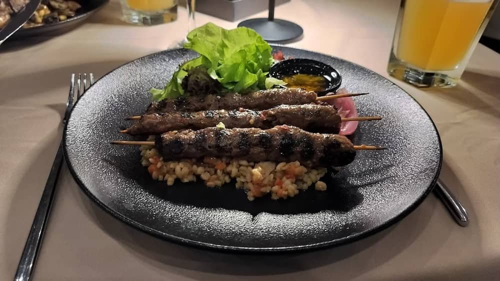 RESTAURANT Raia — 2
