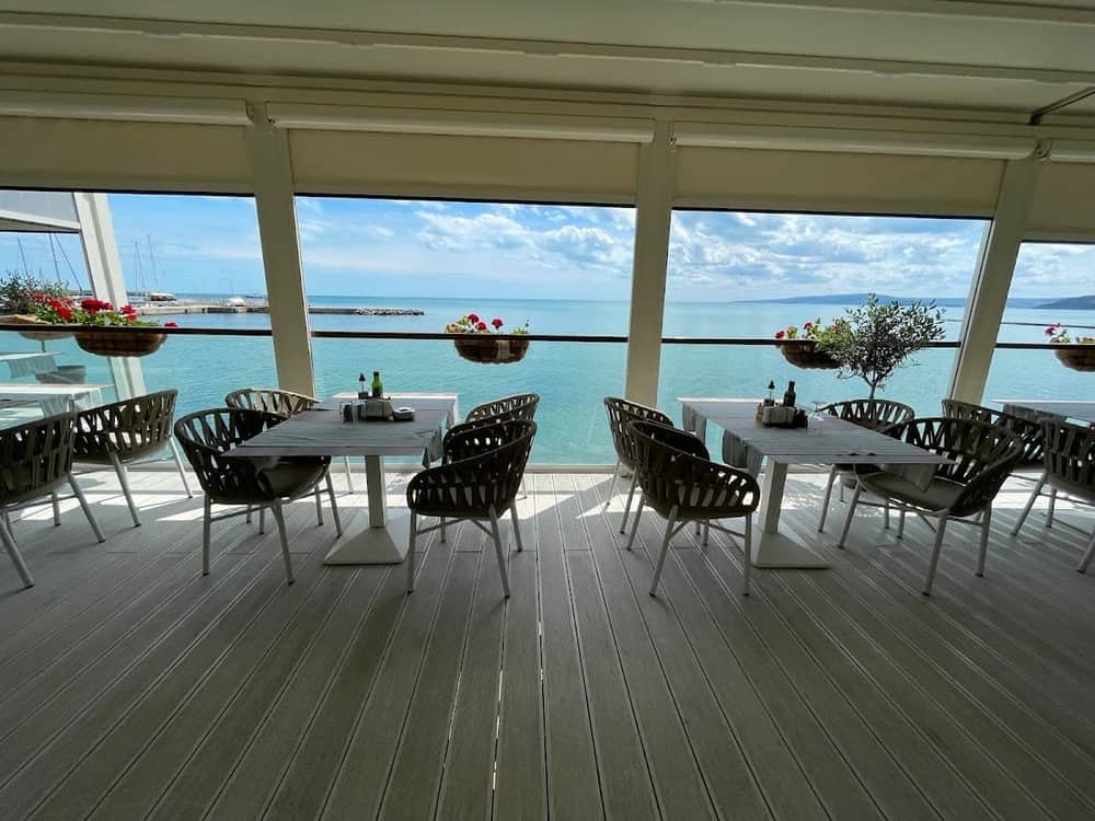 Restaurant White House — 2