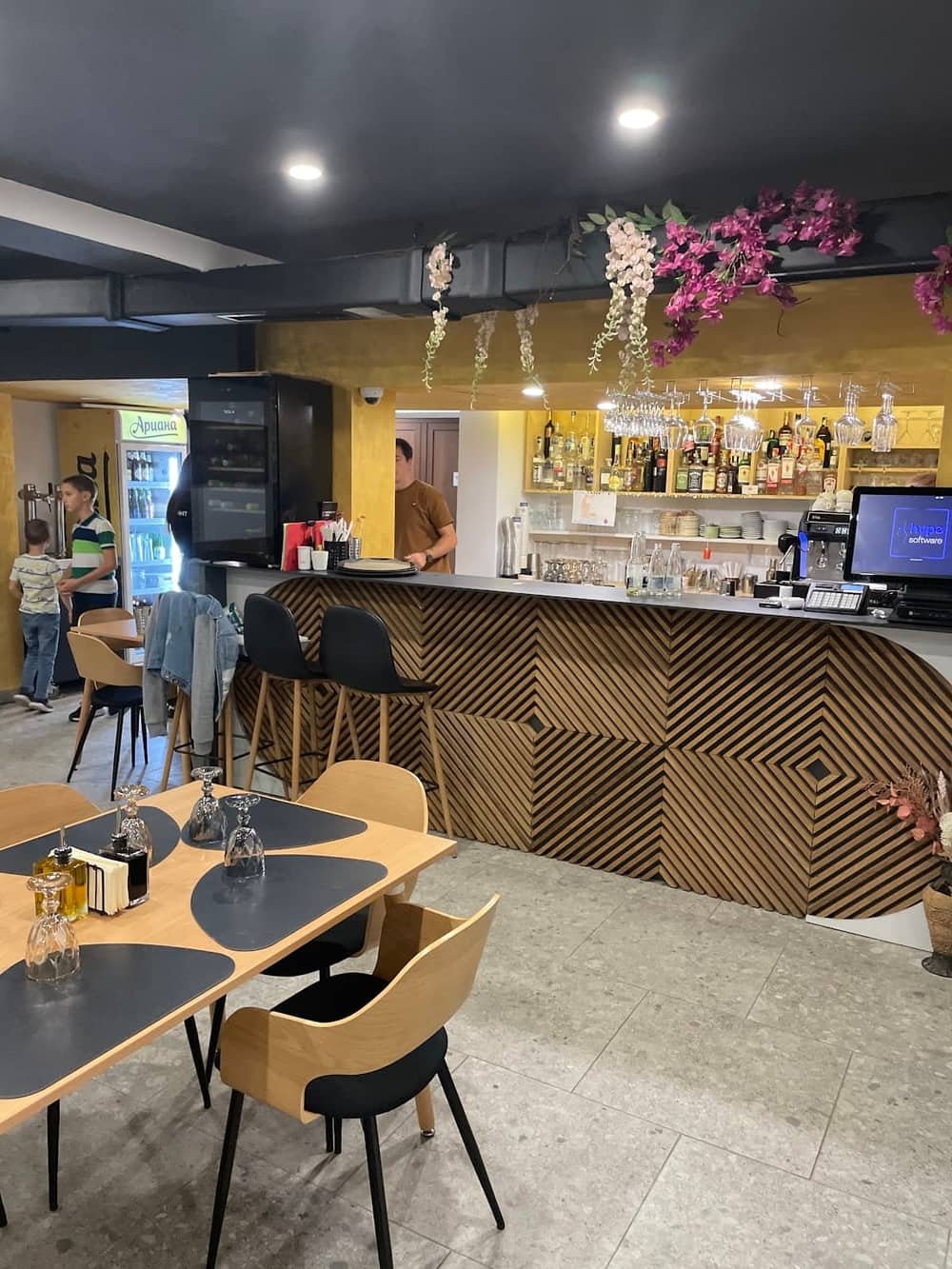 Restorant "Etar"