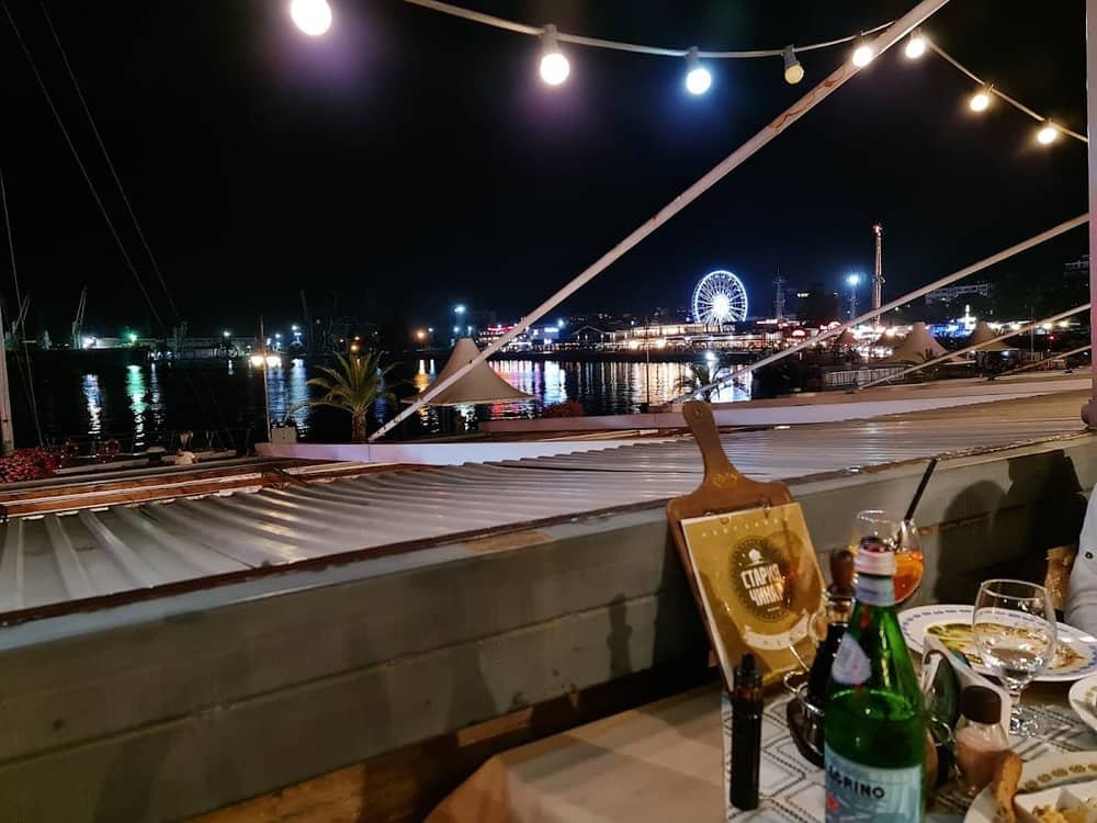 Staria Chinar - Port Varna